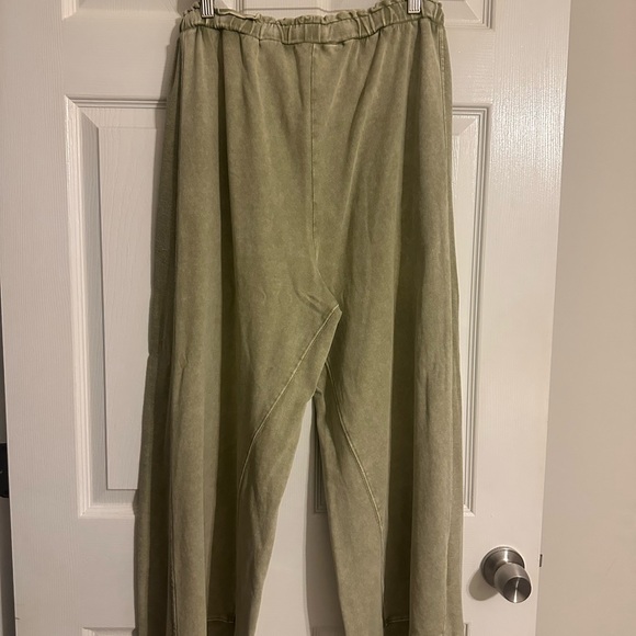 Three Bird Nest Sage Green Wide Leg Pant - Picture 2 of 8
